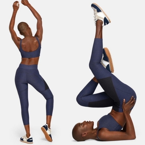 OUTDOOR VOICES Baltic Black 3/4 Warmup Legging - Picture 1 of 7